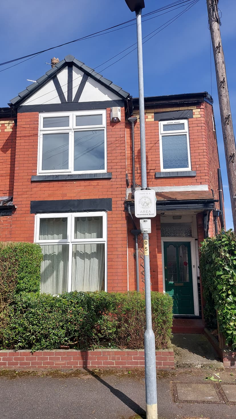 Image 1:3 bedroom End-of-terrace house to rent