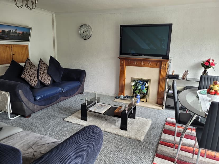 Image 1:3 bedroom Detached house to rent