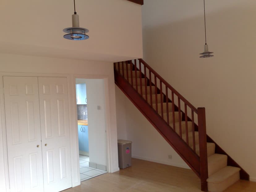 Image 1:1 bedroom Apartment or flat to rent