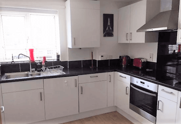 Image 2:1 bedroom Apartment or flat to rent