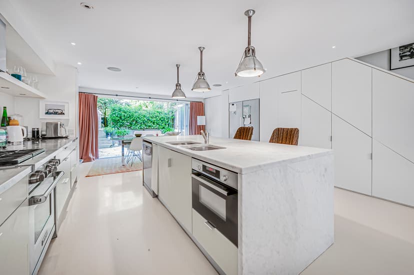 Image 3:4 bedroom Terraced house to rent