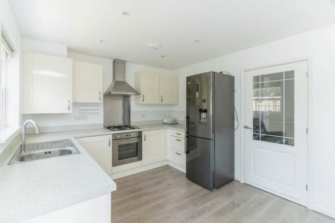 Image 3:3 bedroom End-of-terrace house to rent