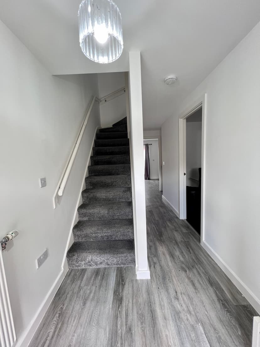 Image 2:3 bedroom End-of-terrace house to rent