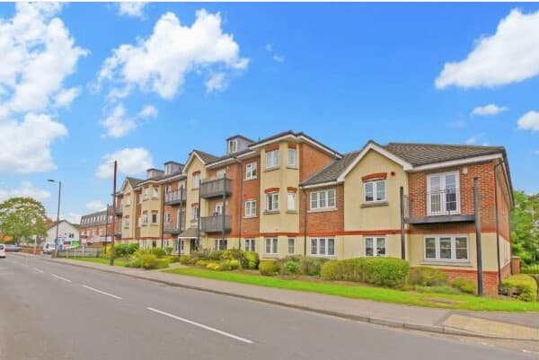 Image 1:2 bedroom Apartment or flat to rent