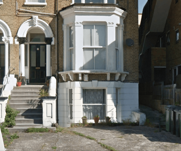 Image 1:1 bedroom Apartment or flat to rent