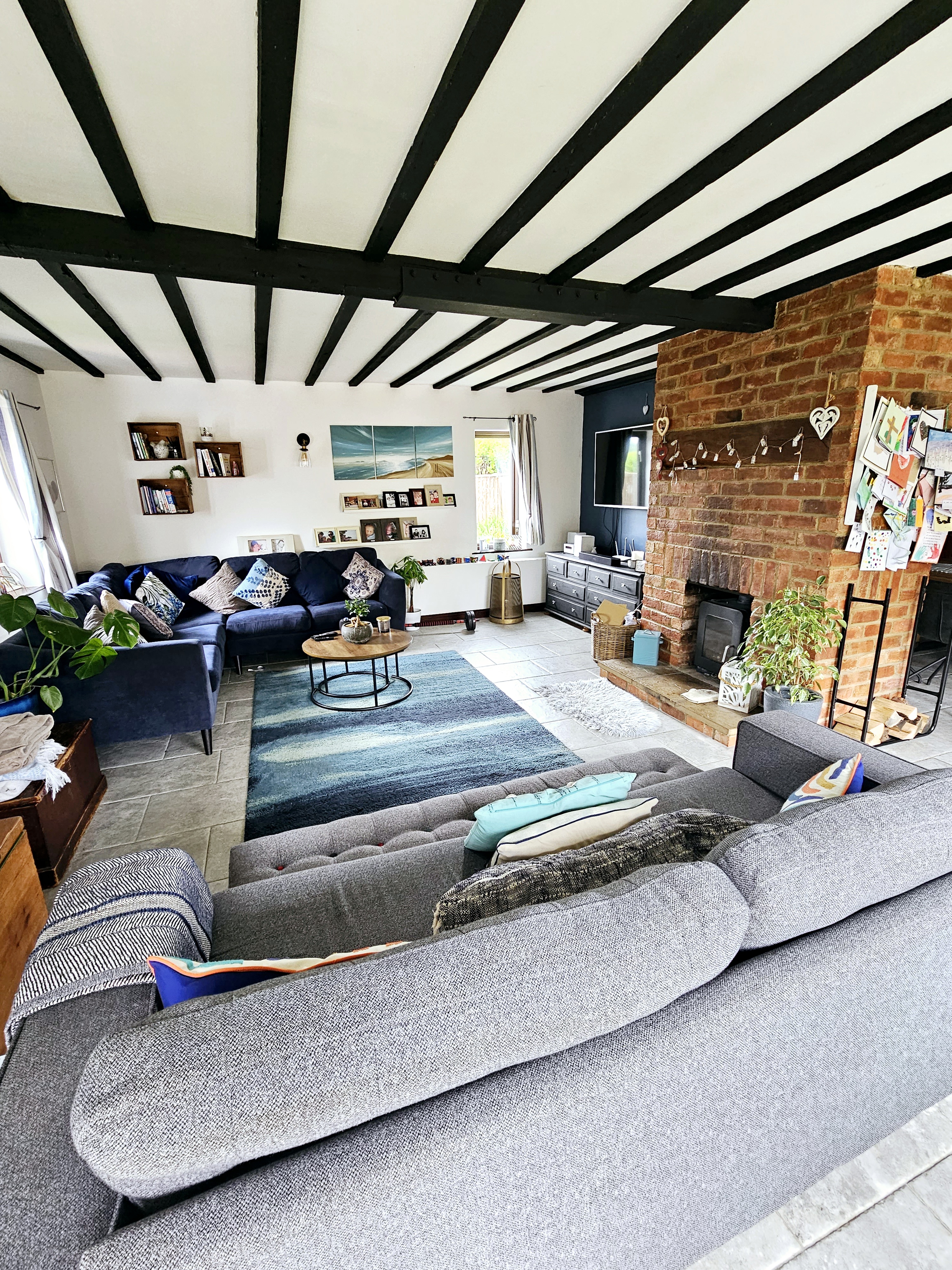 Image 3:5 bedroom Barn conversion to rent