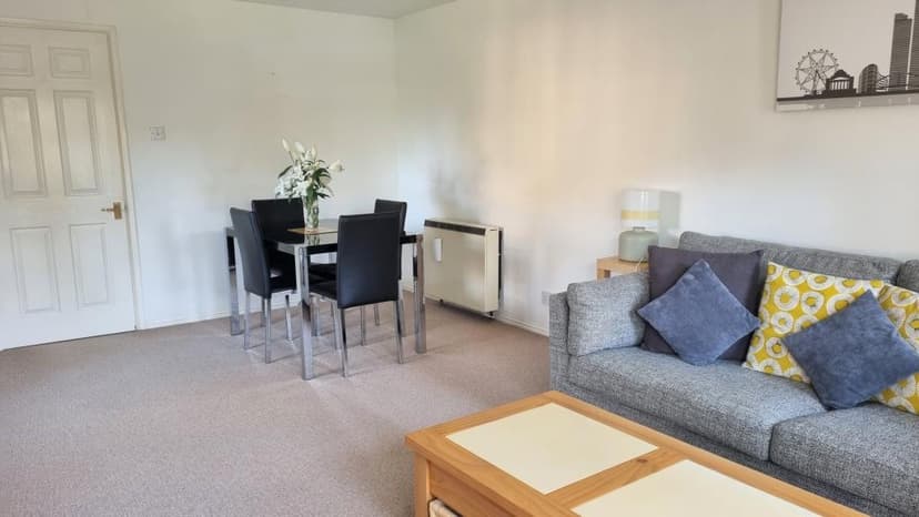 Image 3:2 bedroom Flat to rent