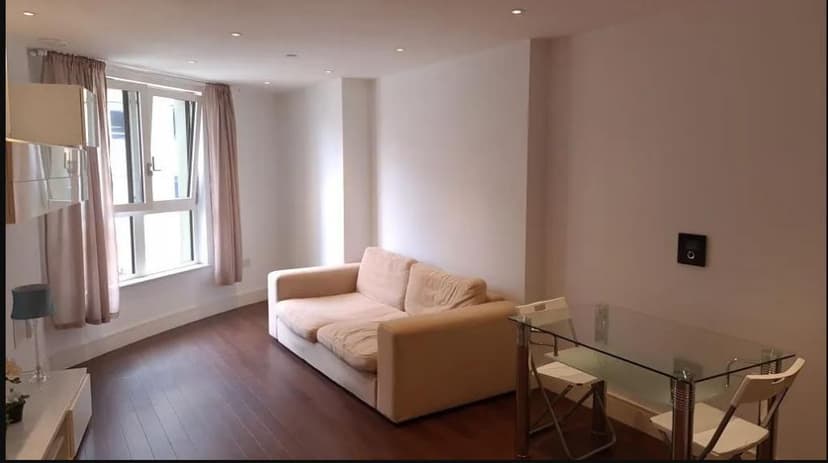 Image 3:1 bedroom Apartment or flat to rent