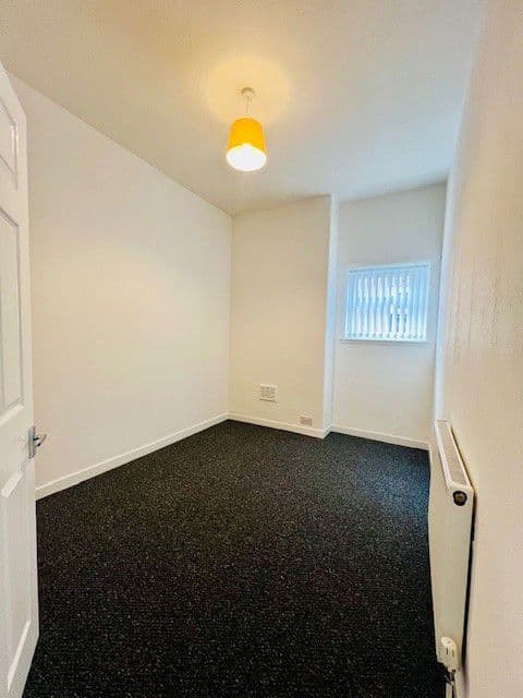 Image 3:1 bedroom Apartment or flat to rent