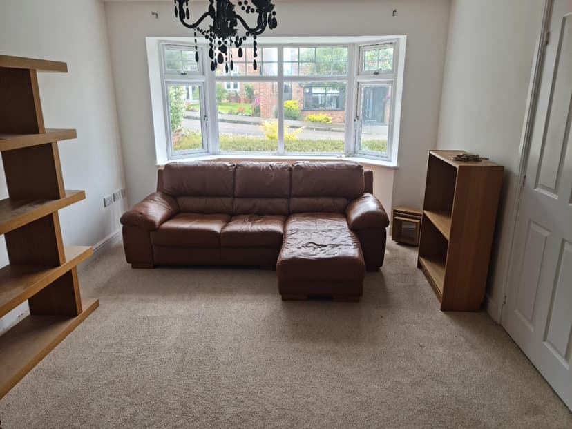 Image 3:4 bedroom Detached house to rent