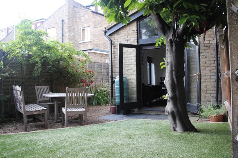 Image 1:2 bedroom Apartment or flat to rent