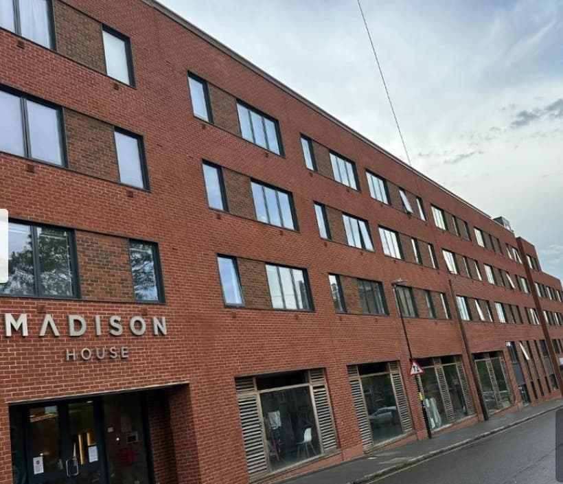 Image 3:1 bedroom Apartment or flat to rent