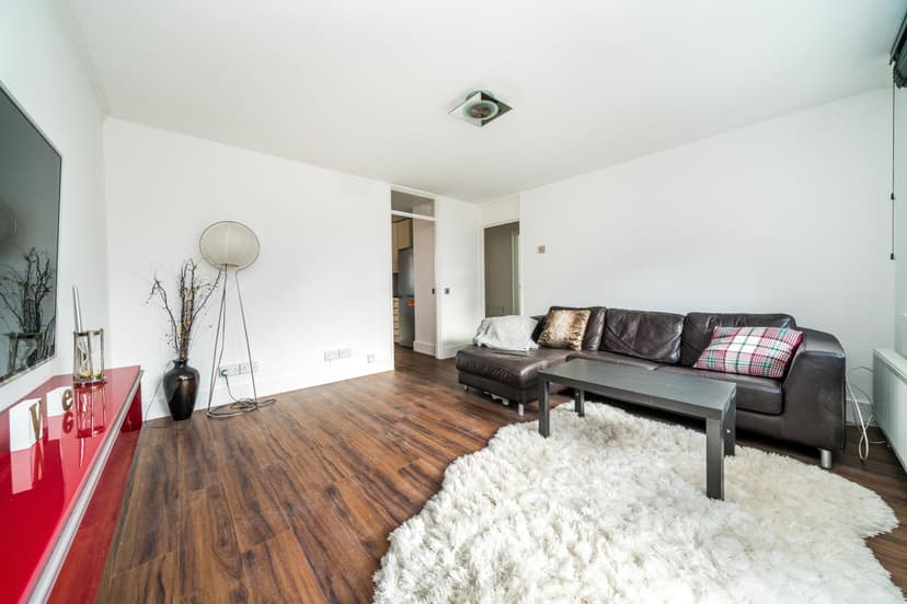 Image 3:1 bedroom Apartment or flat to rent