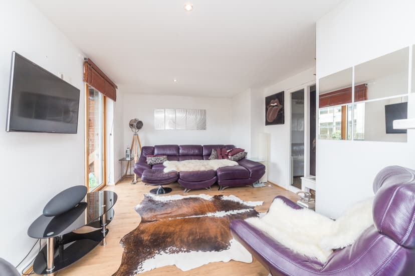 Image 3:2 bedroom Apartment or flat to rent