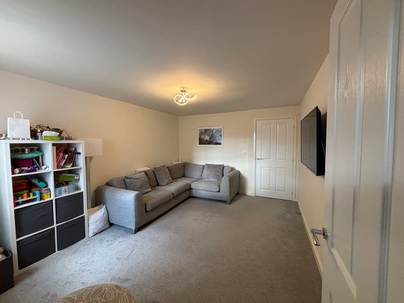 Image 2:3 bedroom Detached house to rent