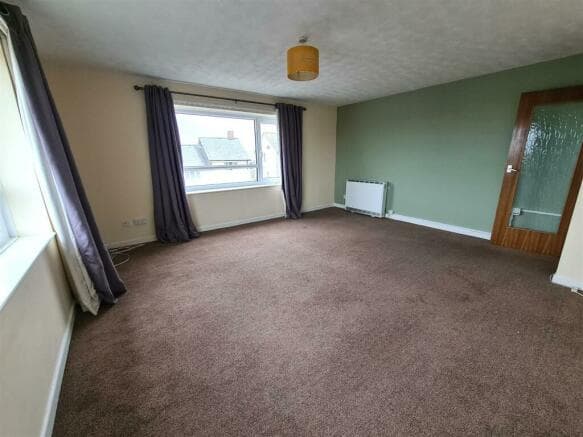 Image 3:2 bedroom Flat to rent