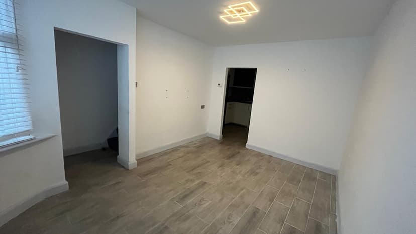 Image 2:2 bedroom Terraced house to rent