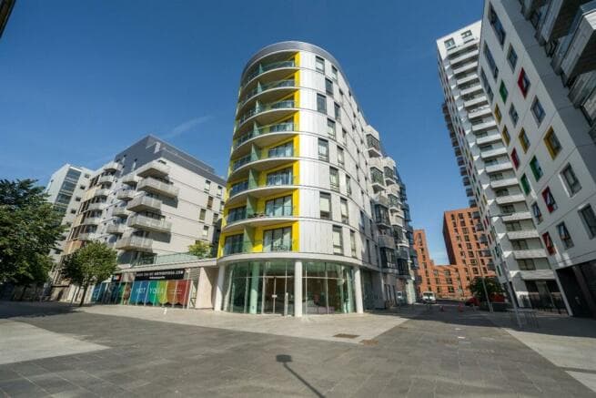 Image 1:2 bedroom Apartment or flat to rent