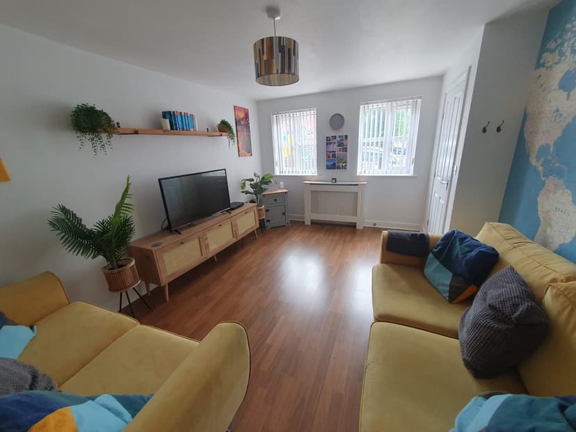 Image 3:2 bedroom Semi-detached house to rent