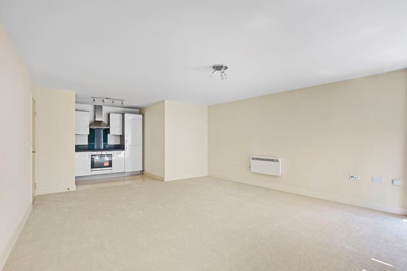 Image 3:2 bedroom Apartment or flat to rent