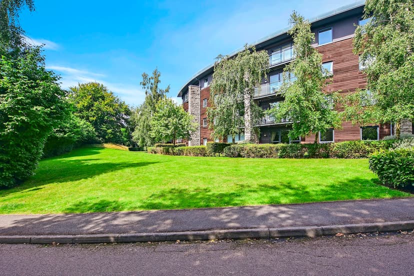 Image 1:2 bedroom Apartment or flat to rent