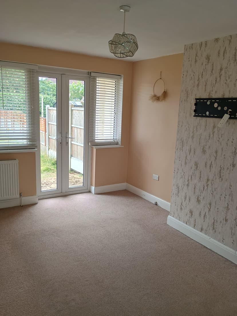 Image 3:3 bedroom Semi-detached house to rent