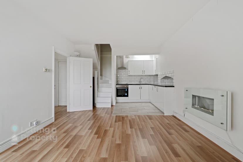 Image 3:1 bedroom Apartment or flat to rent