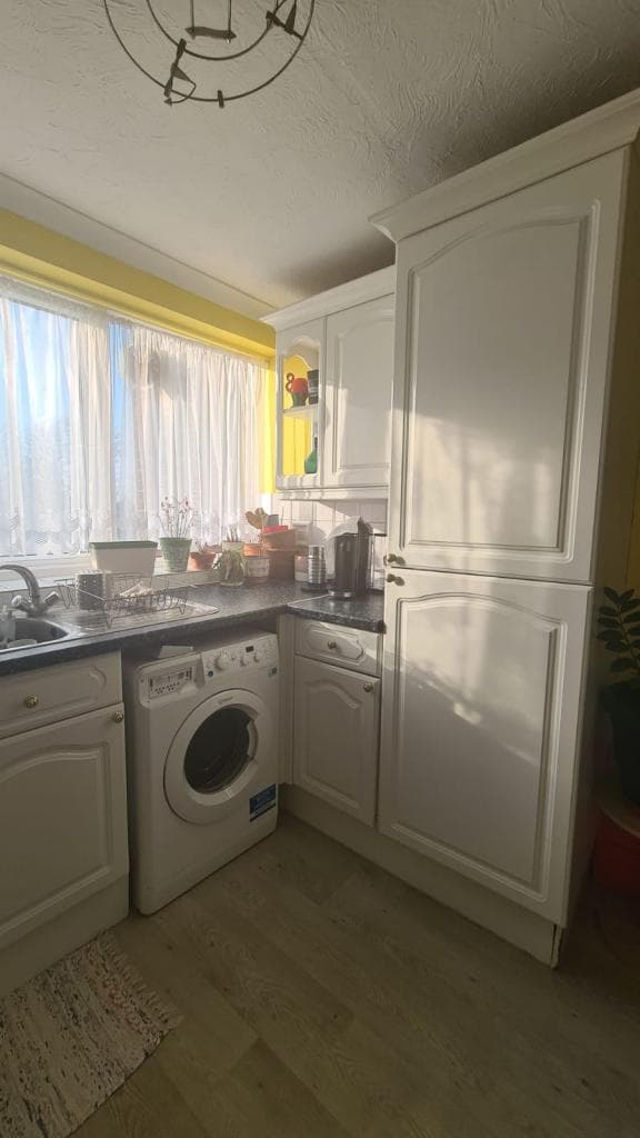 Image 3:2 bedroom Flat to rent