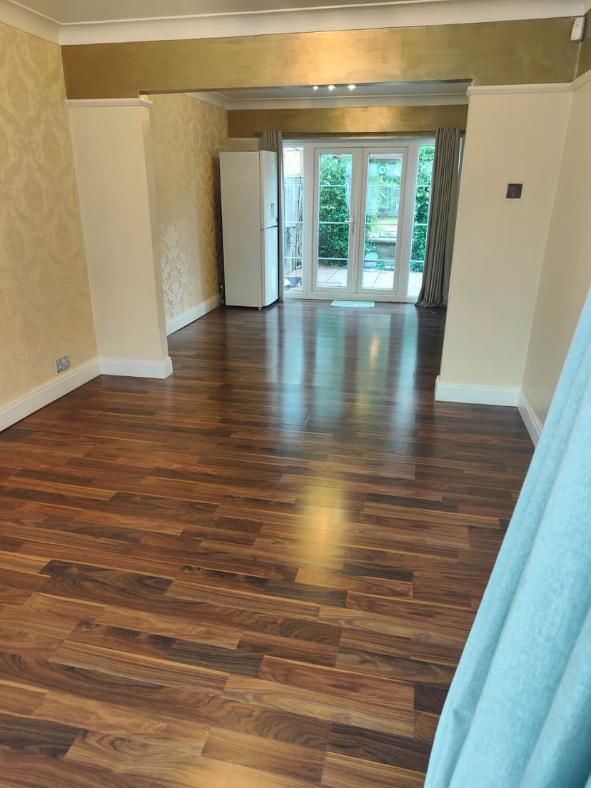 Image 2:3 bedroom Semi-detached house to rent