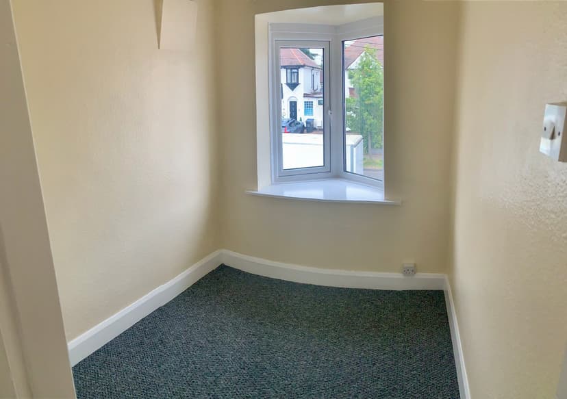 Image 3:3 bedroom Semi-detached house to rent