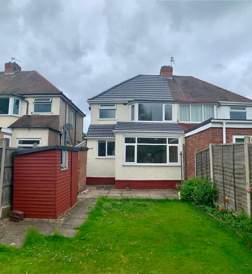 Image 2:3 bedroom Semi-detached house to rent