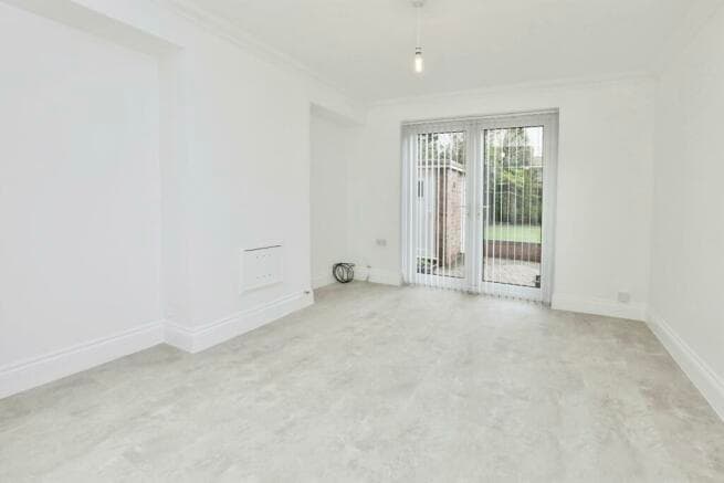 Image 3:3 bedroom End-of-terrace house to rent