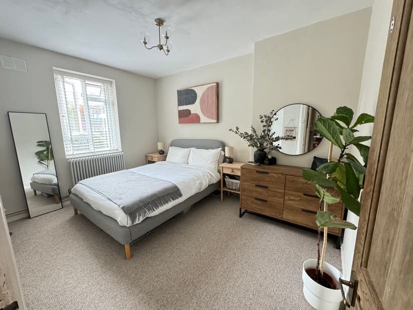 Image 3:3 bedroom Flat to rent