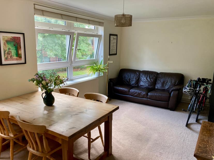 Image 1:2 bedroom Apartment or flat to rent