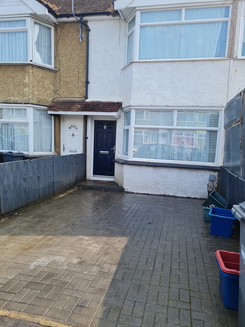 Image 1:2 bedroom Terraced house to rent