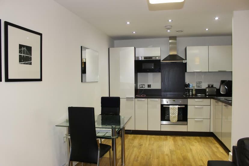 Image 2:1 bedroom Apartment or flat to rent
