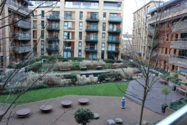 Image 1:1 bedroom Apartment or flat to rent