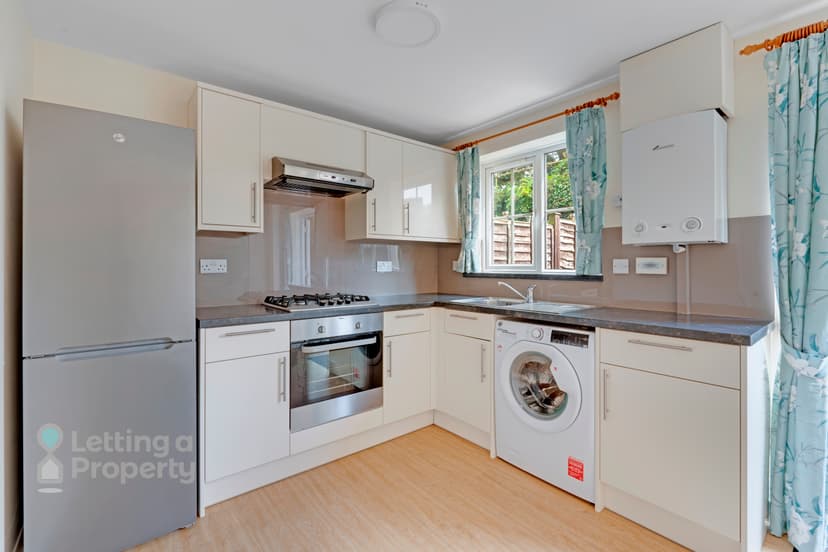 Image 3:2 bedroom End-of-terrace house to rent