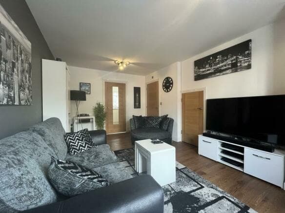 Image 2:3 bedroom Townhouse to rent