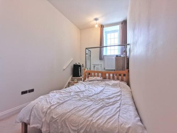 Image 3:2 bedroom Apartment or flat to rent