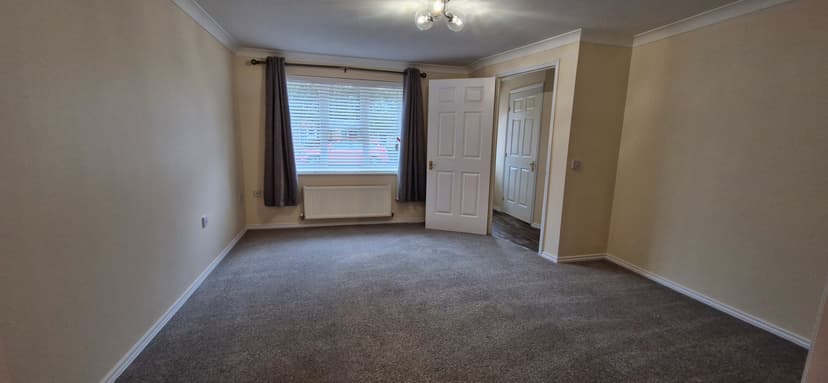 Image 3:3 bedroom Semi-detached house to rent