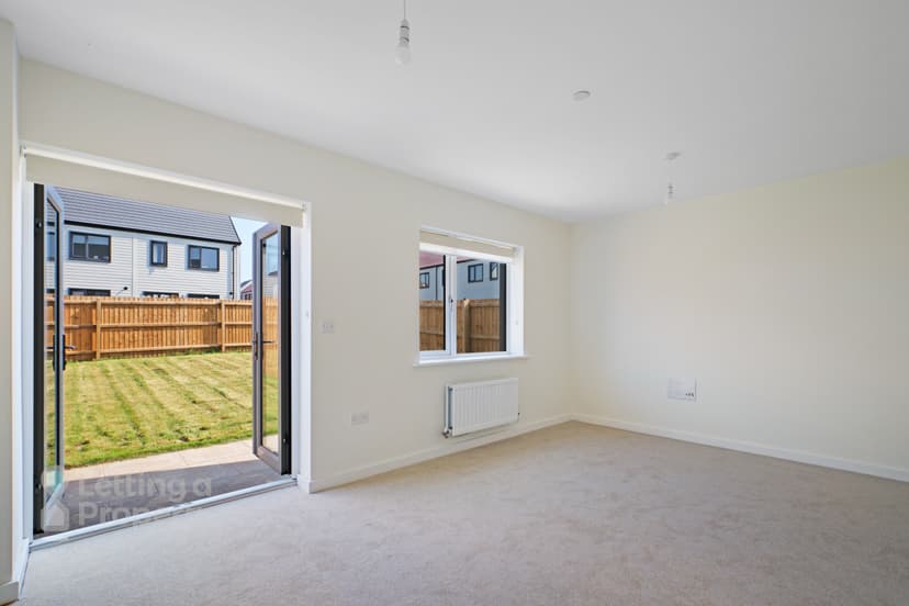 Image 3:3 bedroom Semi-detached house to rent