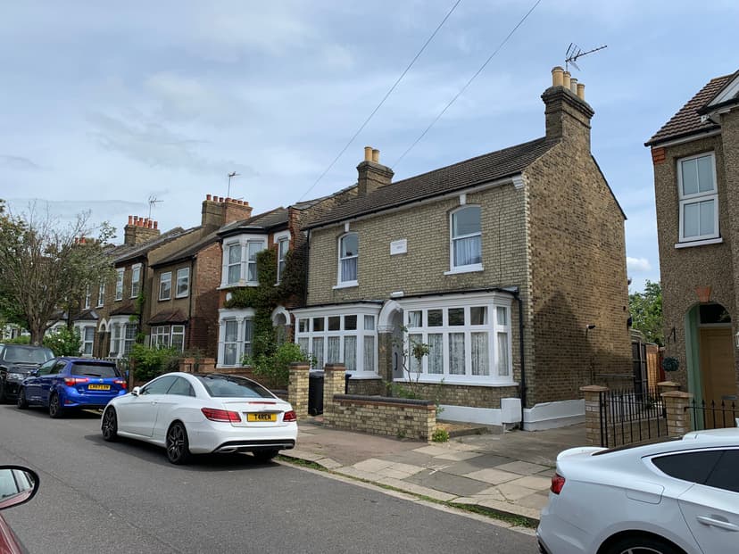 Image 2:3 bedroom Detached house to rent