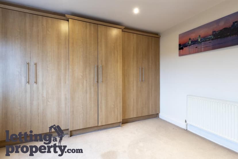 Image 3:3 bedroom Semi-detached house to rent