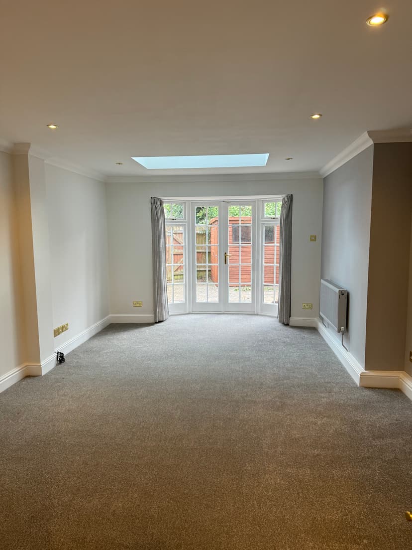 Image 3:3 bedroom Townhouse to rent