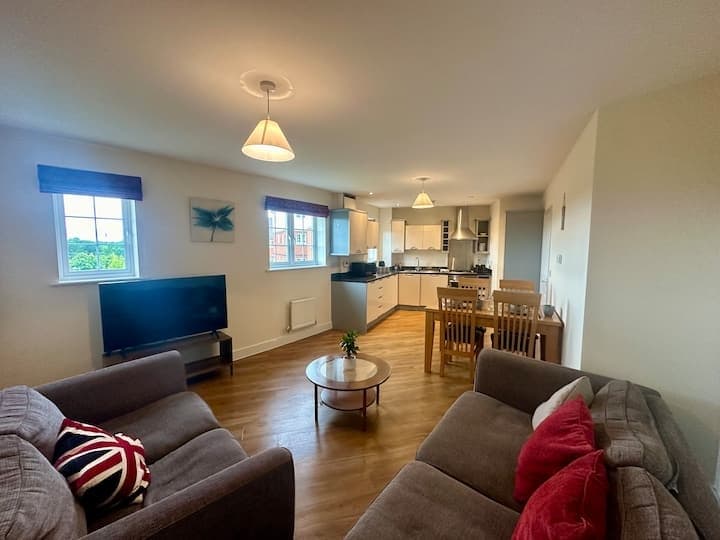 Image 1:2 bedroom Apartment or flat to rent