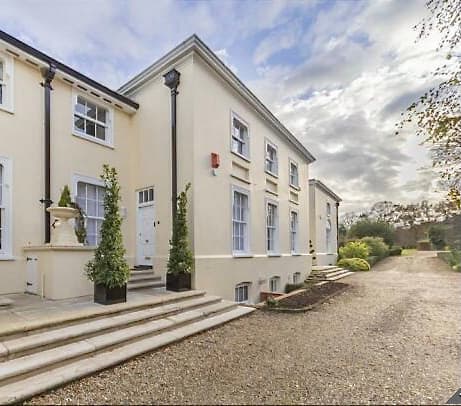 Image 1:3 bedroom Townhouse to rent