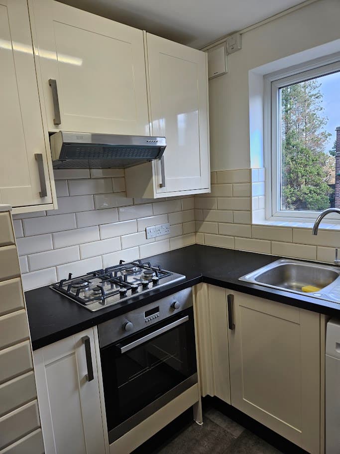 Image 1:2 bedroom Apartment or flat to rent