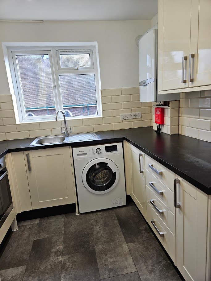 Image 2:2 bedroom Apartment or flat to rent