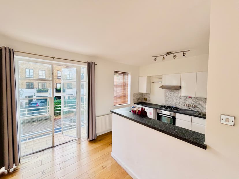 Image 1:2 bedroom Apartment or flat to rent